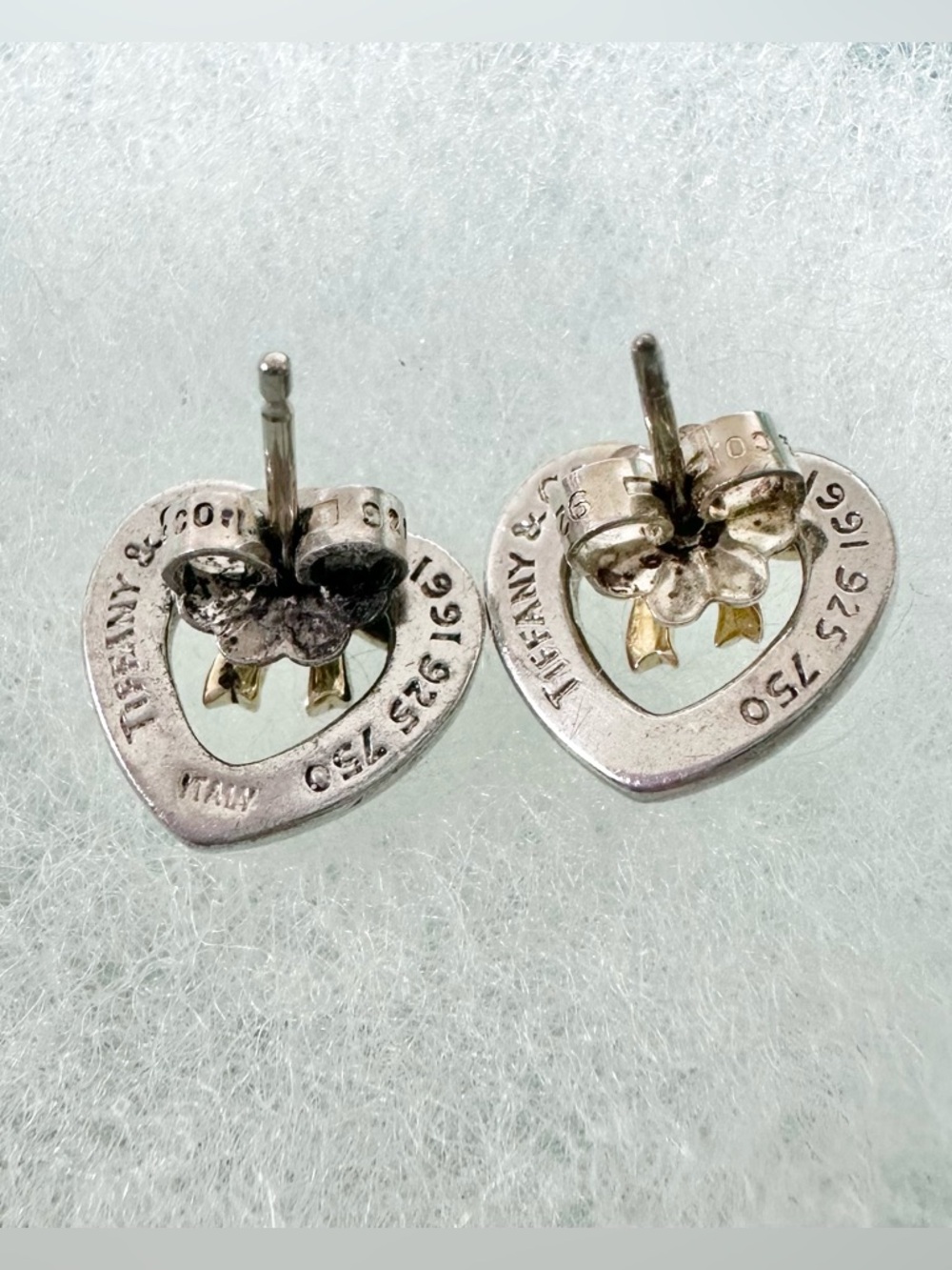 Tiffany & Co. Engraved 925 Silver Heart & 18K Gold Bow Stud Earrings Set w.Box - Picture 5 of 13